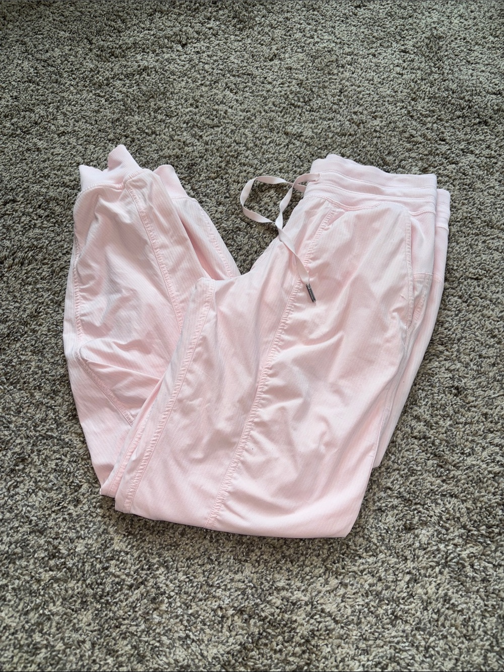 Lululemon Dance Studio Mid-Rise Lined Jogger size 4